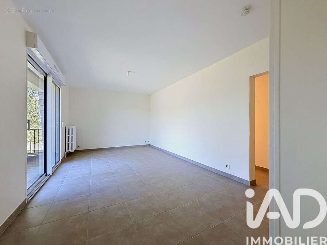 Maison 67 m² à Vallieres-Les-Grandes  - photo 6