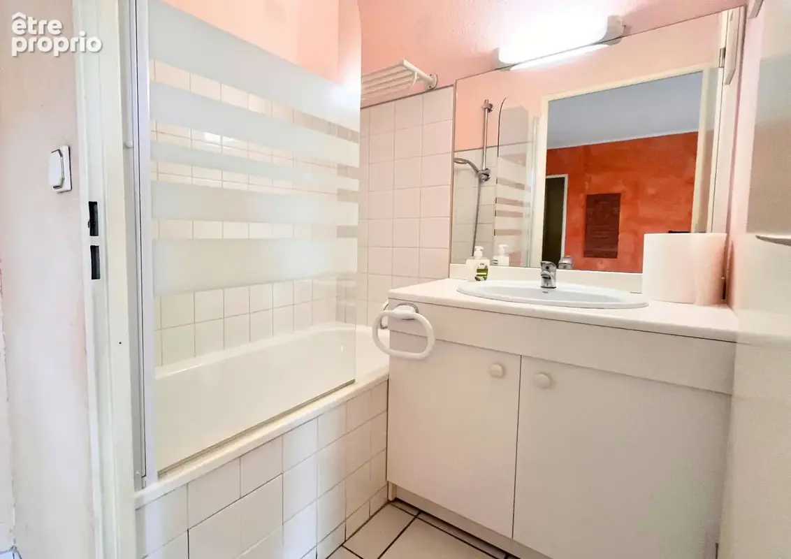 Exclusivité ! Appartement T3 avec terrasse et parking. - photo 8