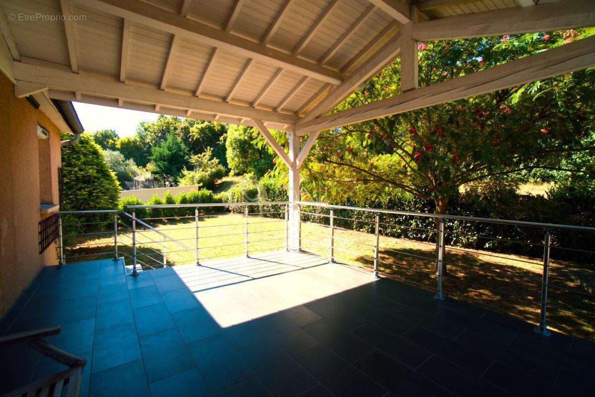 Maison à vendre de 110 m² sur FRANS - sous-sol complet - photo 9