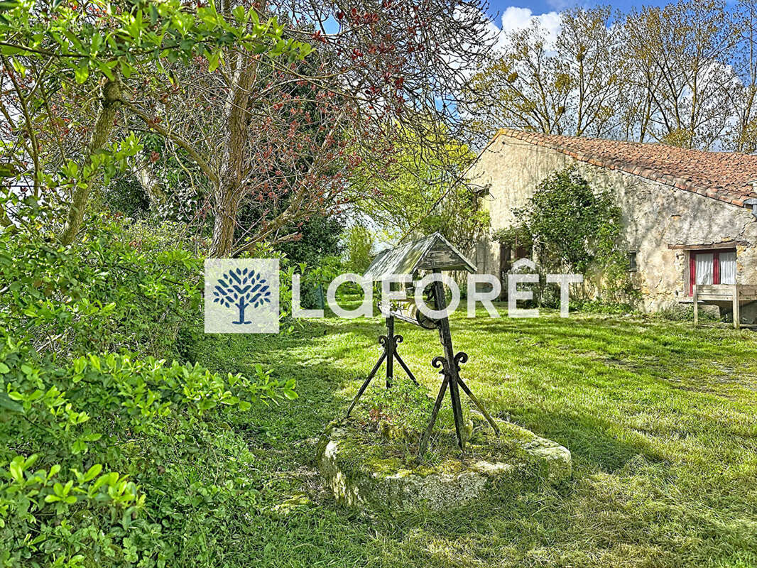 Maison à OROUX