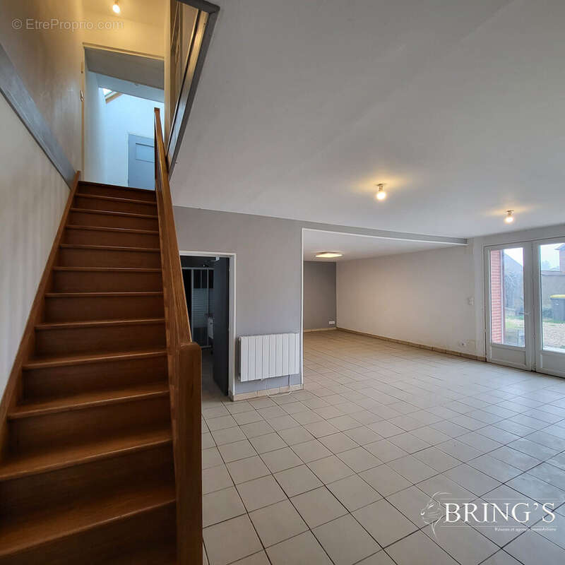 Maison à LA MADELEINE-DE-NONANCOURT