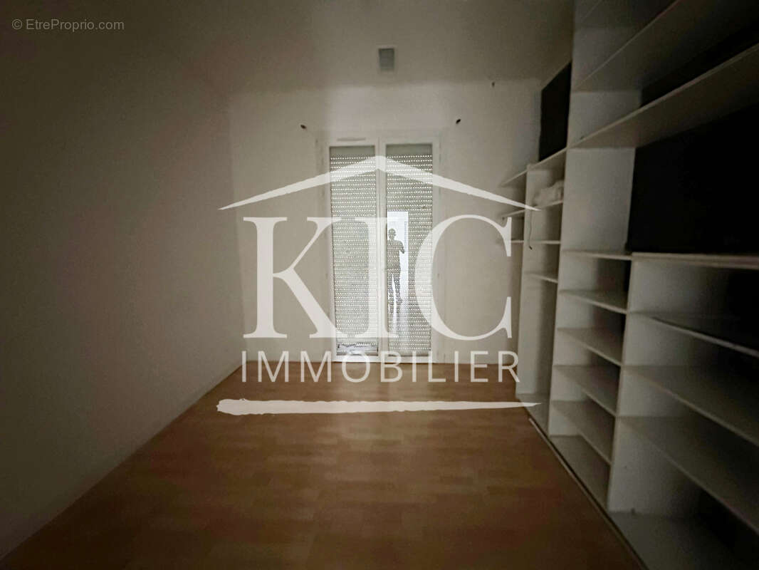 PROCHE CARCASSONNE - Maison familiale 195 m2, 4 chambres, jardin avec piscine - photo 9