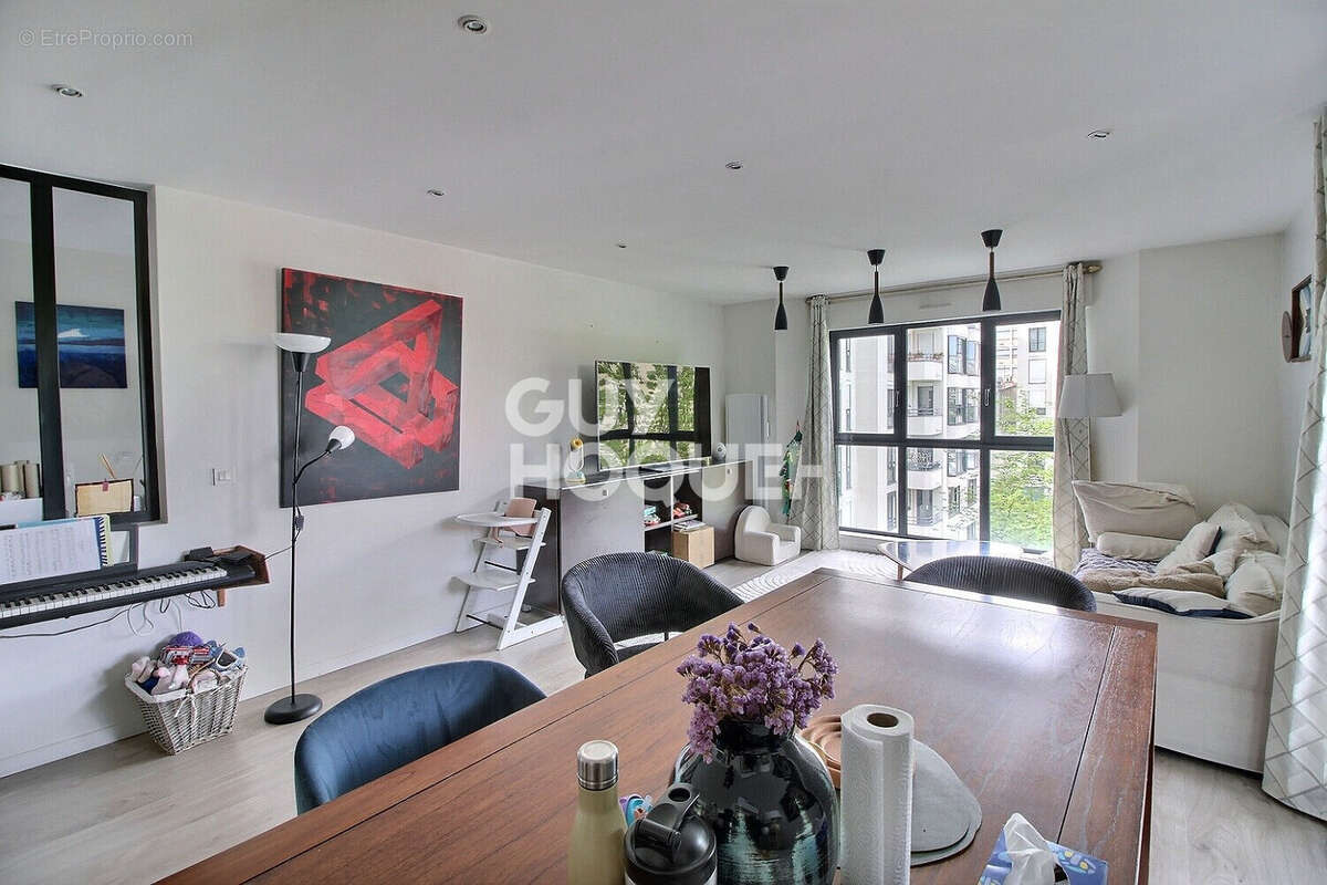 Appartement à PUTEAUX