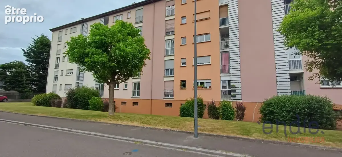 Appartement F4 de 73,86 m² - photo 4