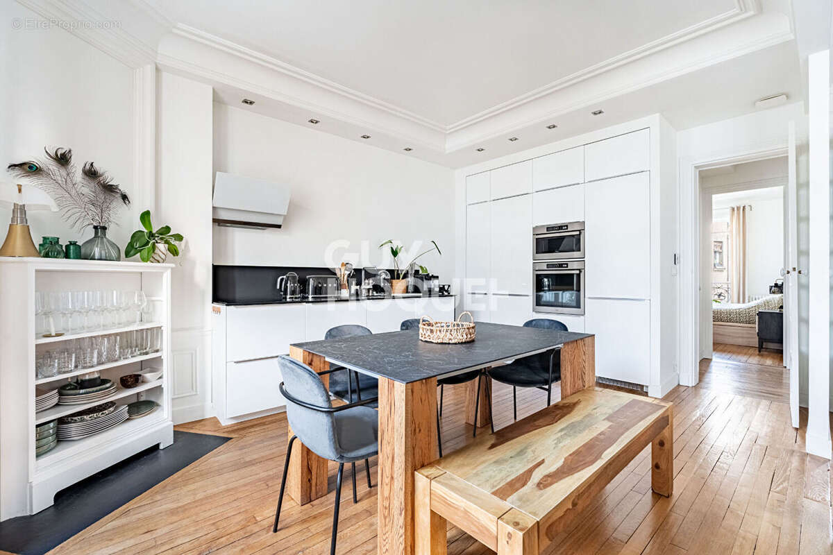 Appartement à ASNIERES-SUR-SEINE
