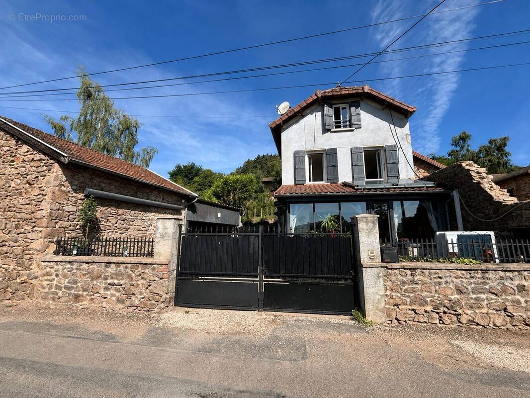 Maison à MATOUR