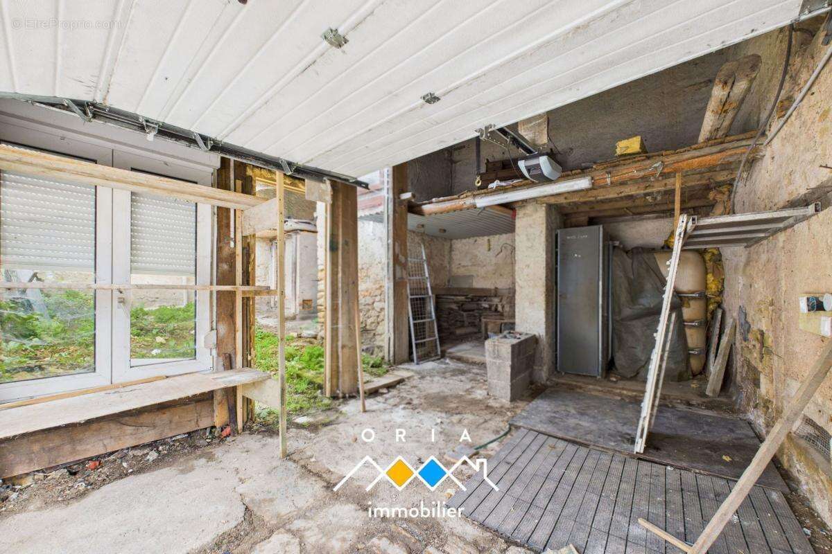 Maison à VANDELAINVILLE