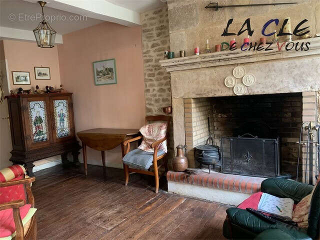 Maison à FONTENAY-LE-COMTE