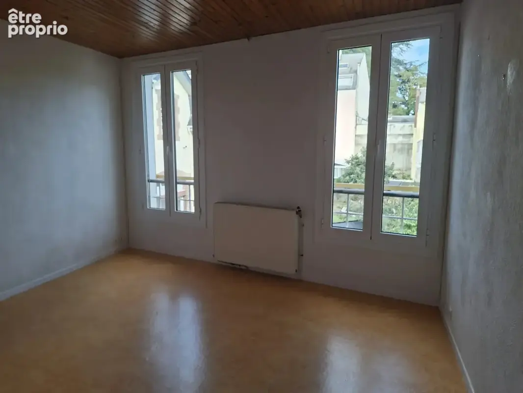 Ref.1342 maison de ville  avec cour dans l'hypercentre - photo 2