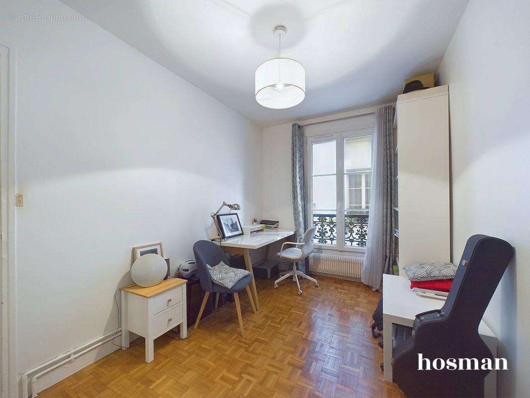 Appartement à PARIS-11E