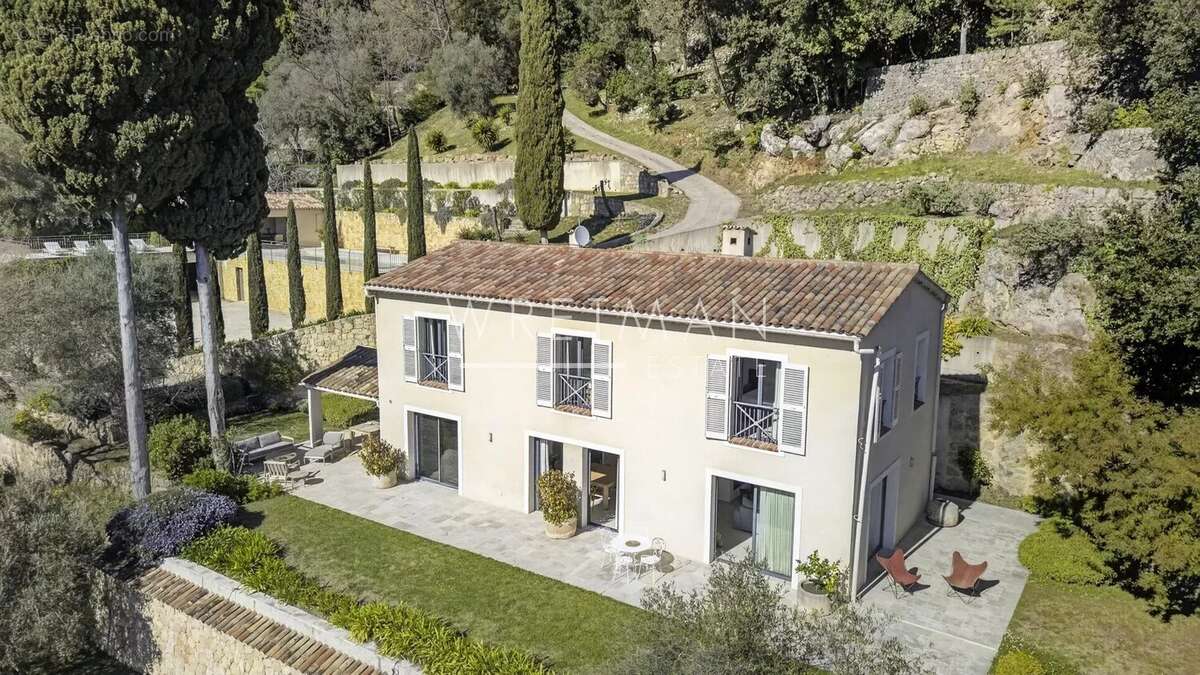 Villa moderne de 4 chambres avec grande piscine et vue spectaculaire – Cabris - photo 34