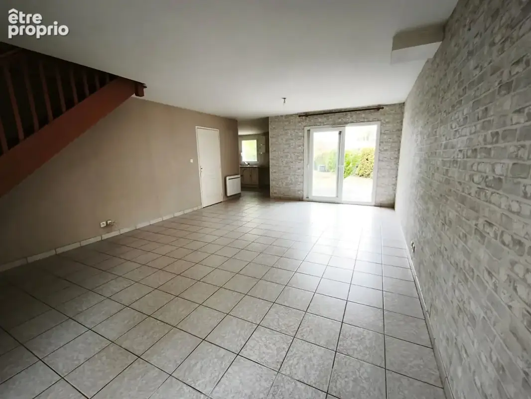 A VENDRE à VARENNES-VAUZELLES (58640) MAISON DES 's 2000, 3 ch, jardin . 165000 - photo 3
