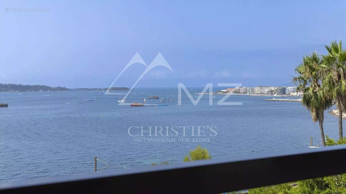Magnifique appartement contemporain à la vue mer féerique - photo 14