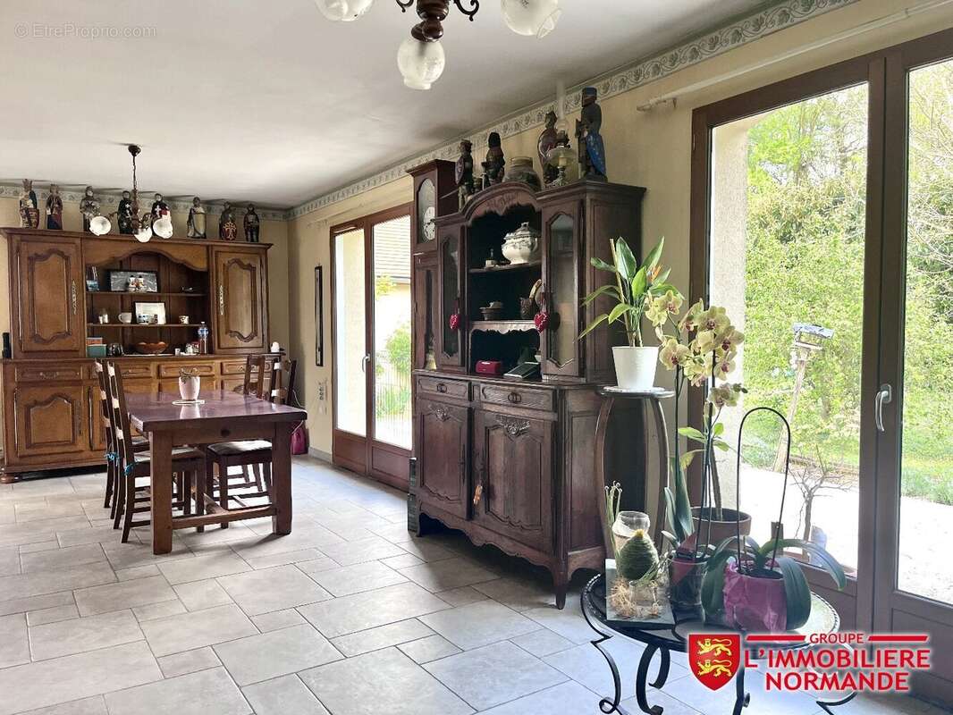 Maison à PACY-SUR-EURE