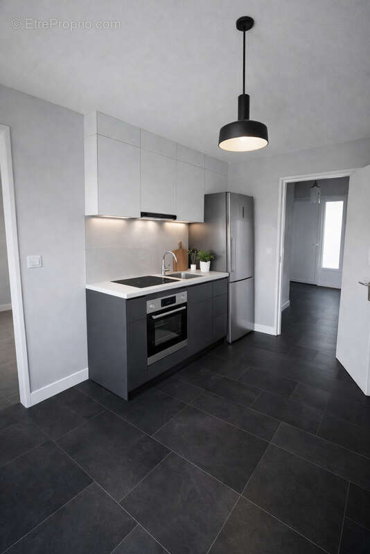 Maison à COURRIERES