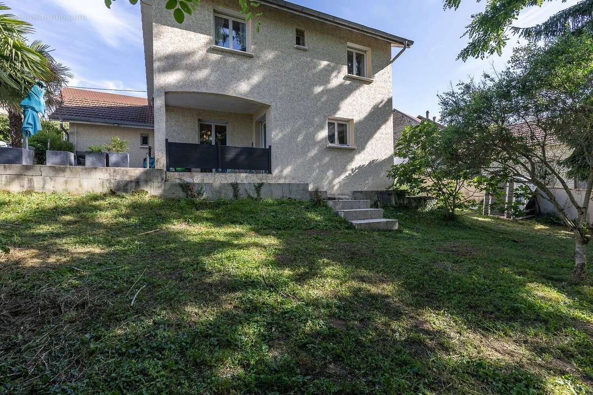 Vente Maison Parmilieu(38390) 243 000ï¿œ - photo 2