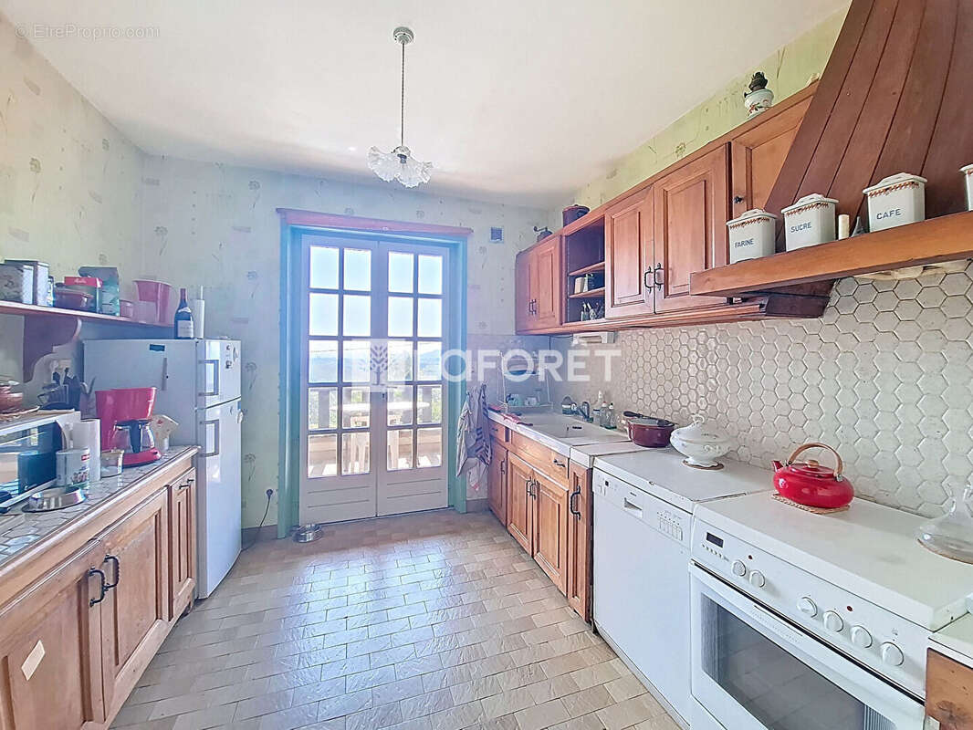 Maison à BELLEVILLE