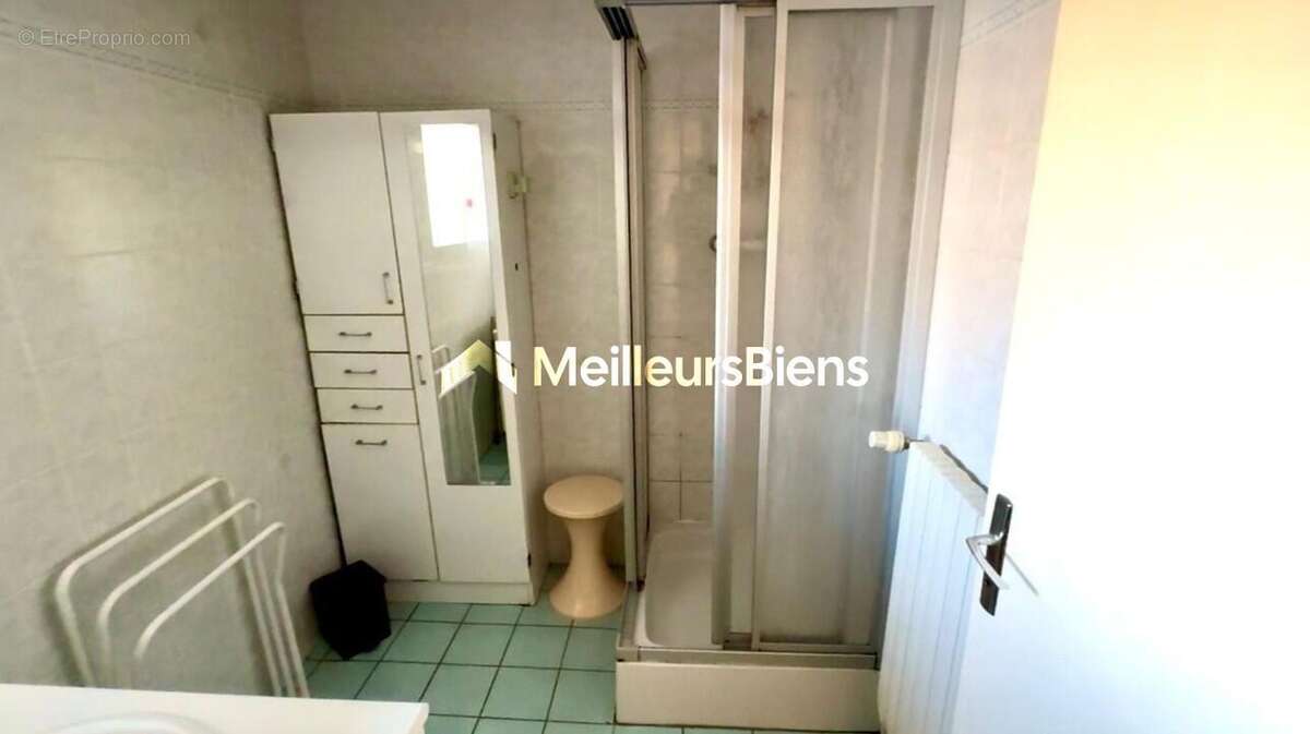 Maison en pierres 3 chambres - 2 garages - photo 9