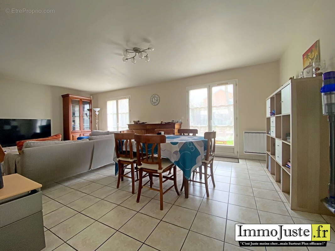 Maison 148 m² à Montfort-L'amaury  - photo 5