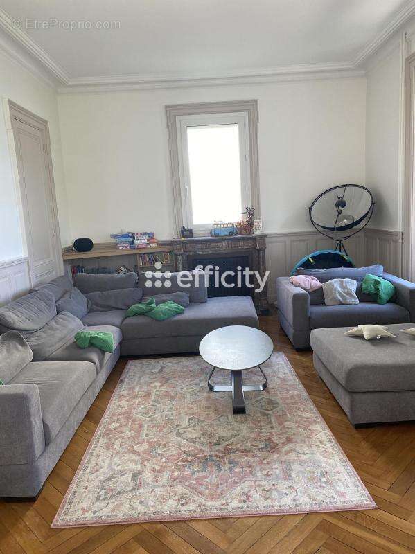 Maison à SAINT-ETIENNE