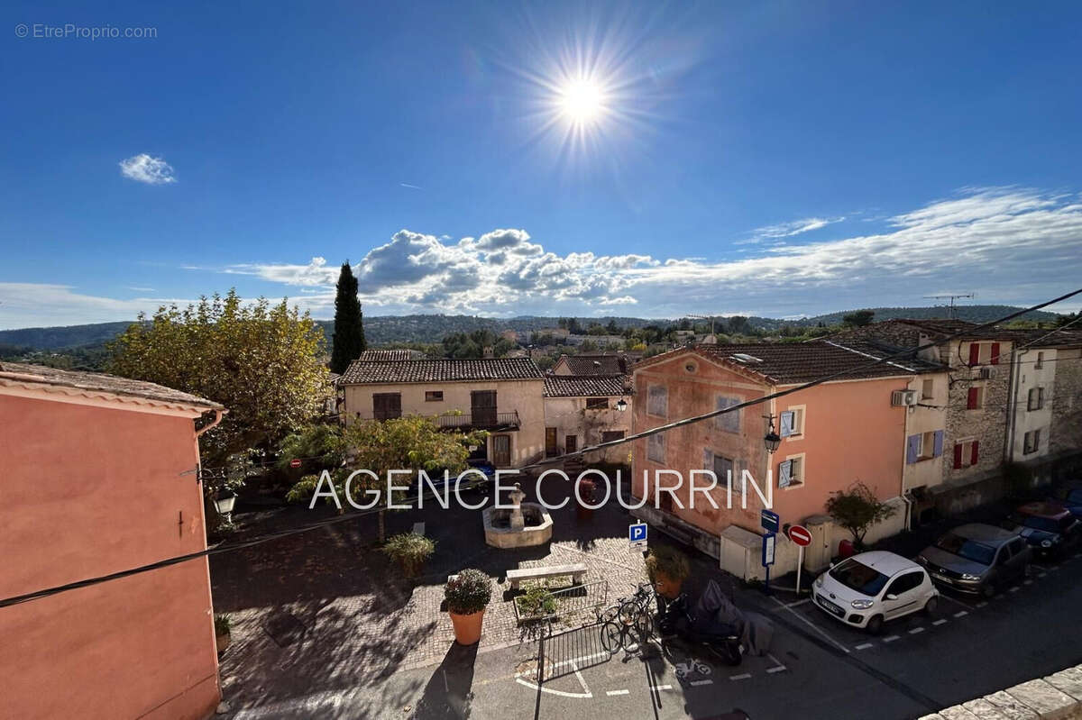 Appartement à PEYMEINADE