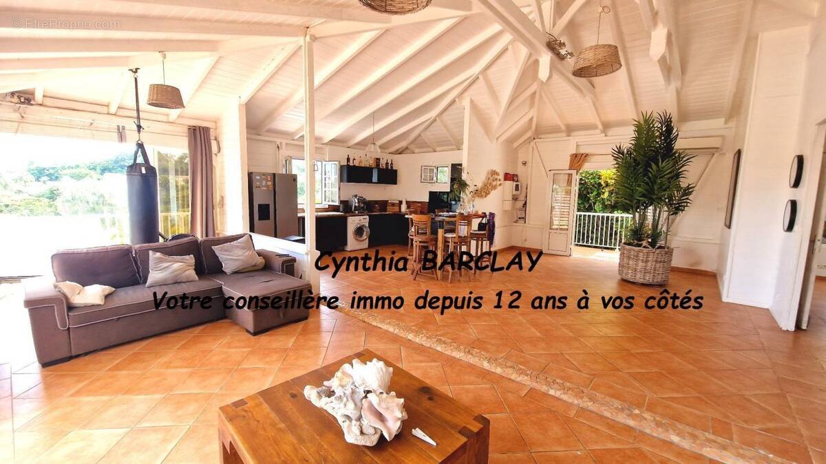 Maison à LES TROIS-ILETS