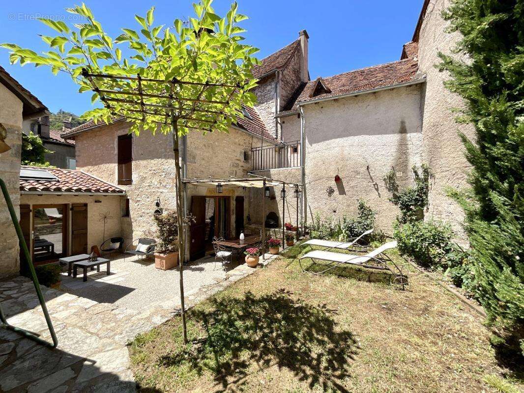 Maison à CAJARC