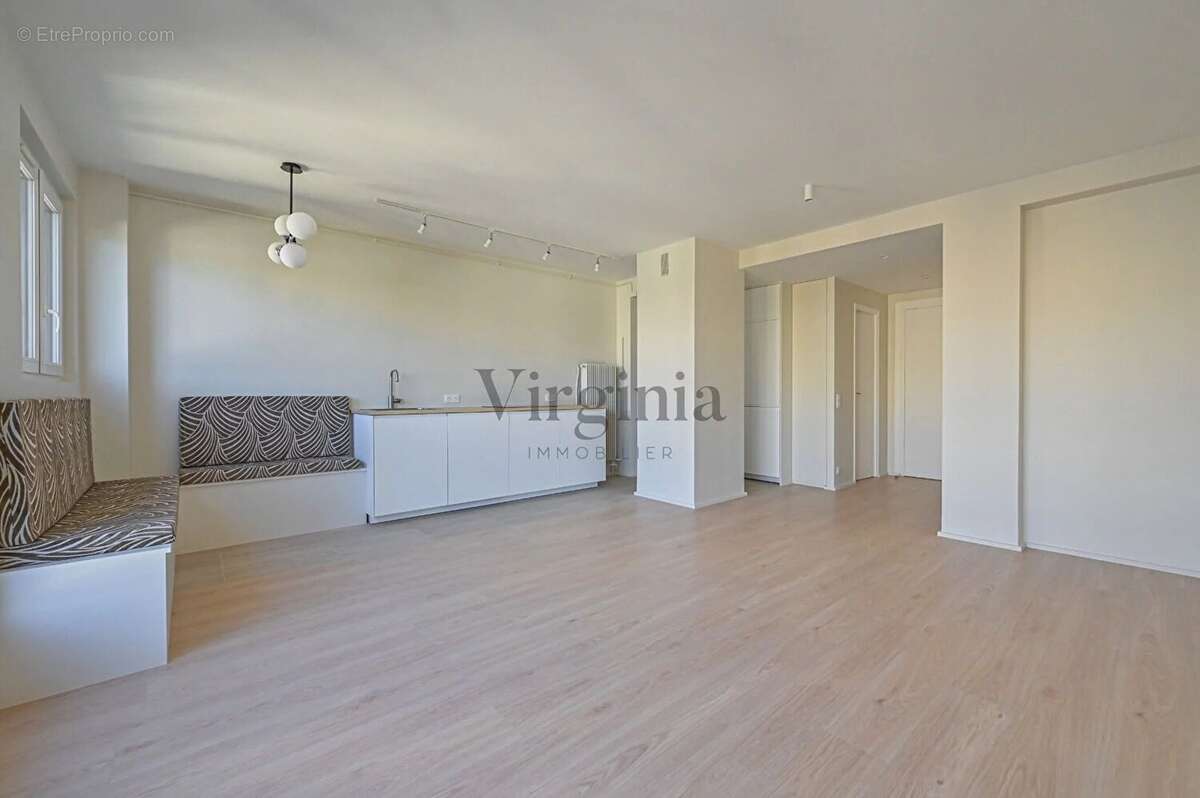 Appartement à SAINT-MAURICE