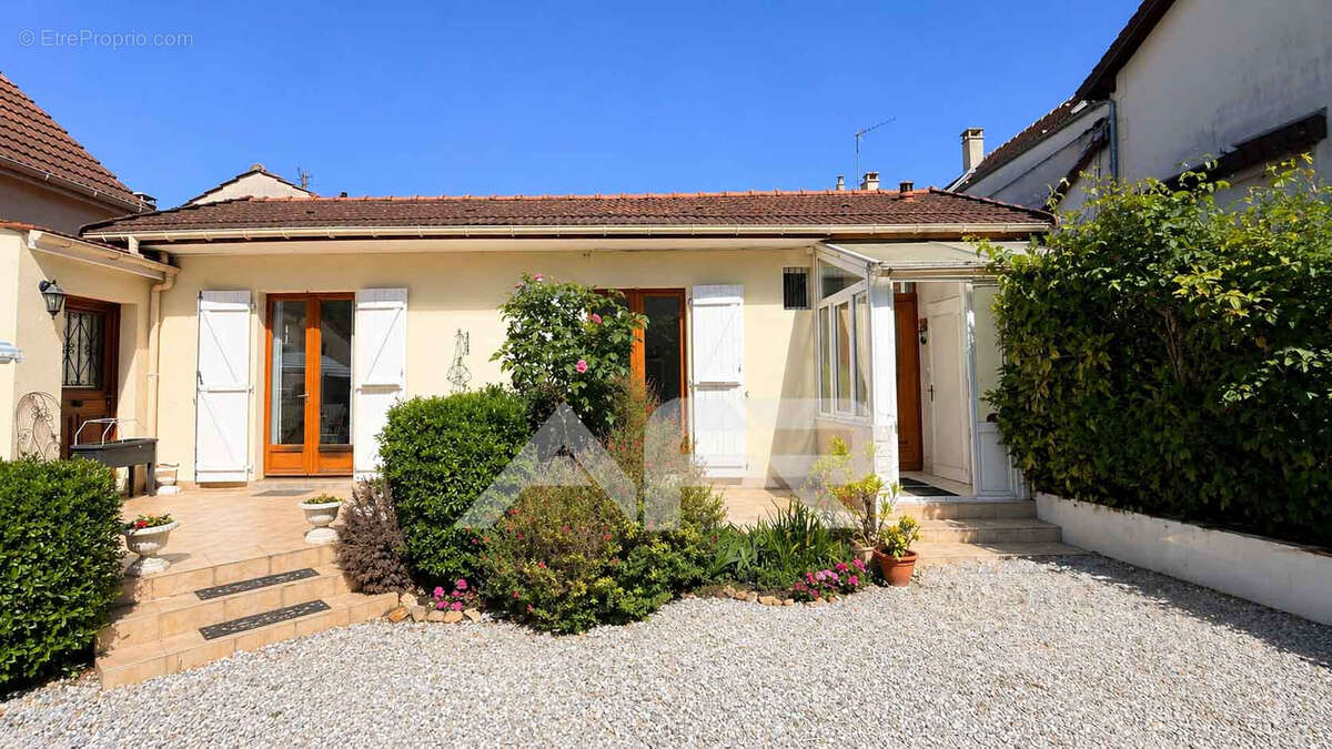 Maison à CHATOU