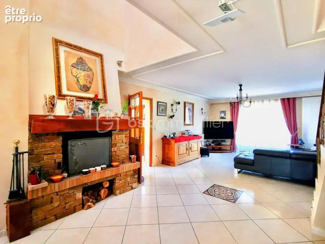 Belle maison 4 ch jardin clos, 2 terrasses au calme ! - photo 11