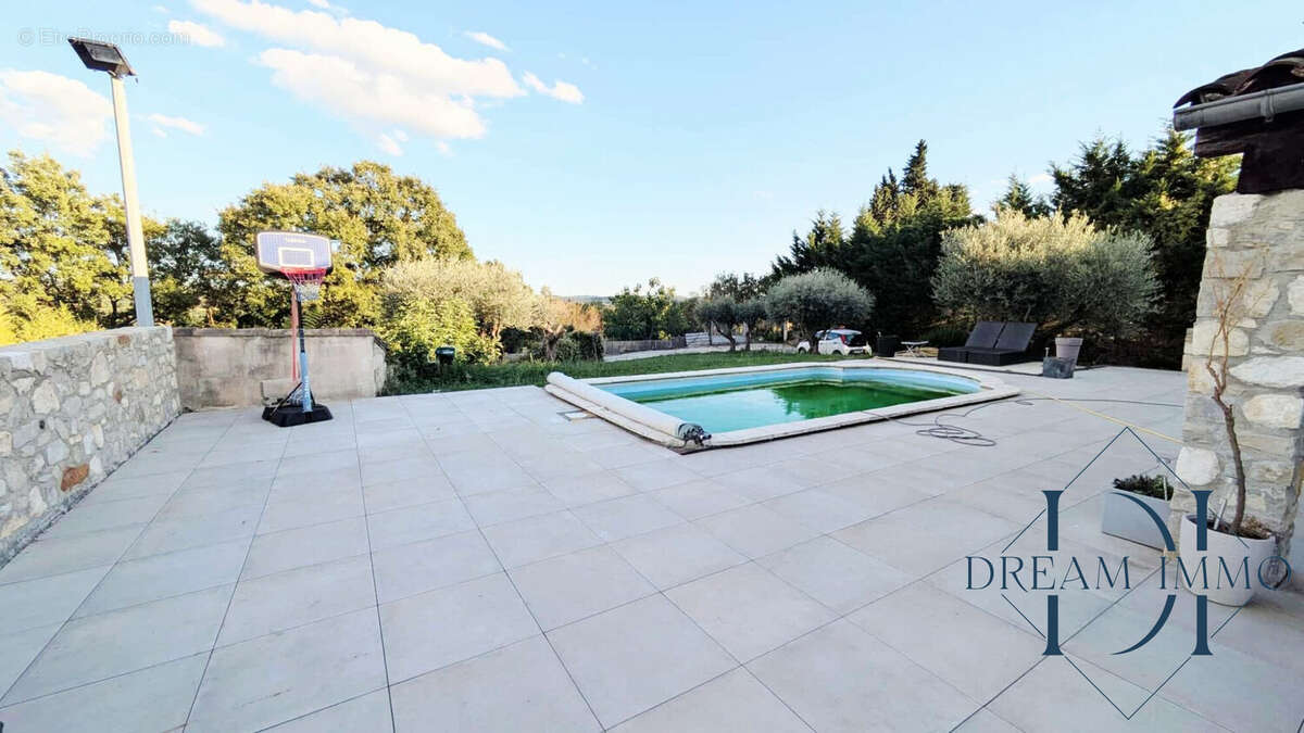 Maison à SAINT-CHRISTOL-LES-ALES