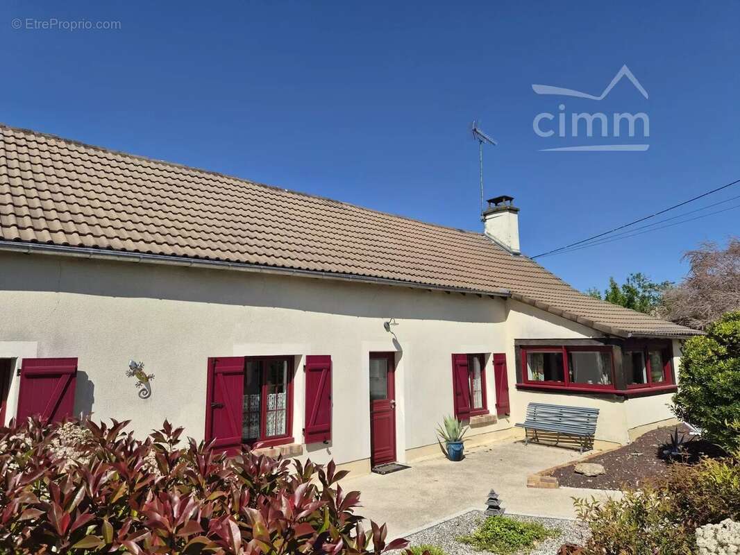 Maison à VIGNOUX-SUR-BARANGEON