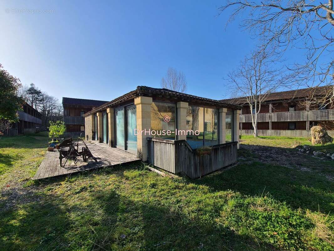 2135 m² à Tursac  - photo 24