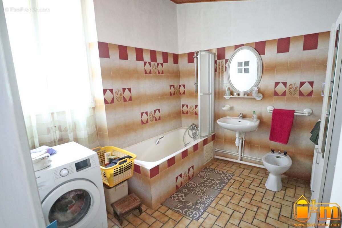 Maison à GUILLERVAL