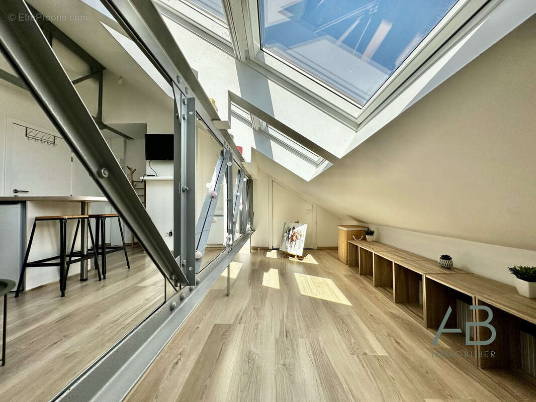 Appartement 37 m² à Lille  - photo 5