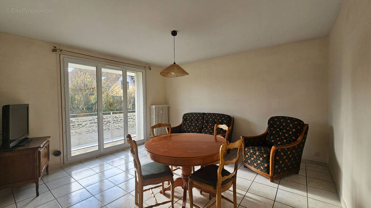 Appartement à DOUVAINE