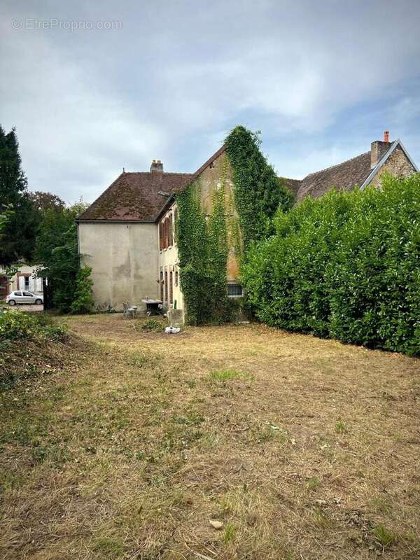 Maison 148 m² à Rigny-Le-Ferron  - photo 9