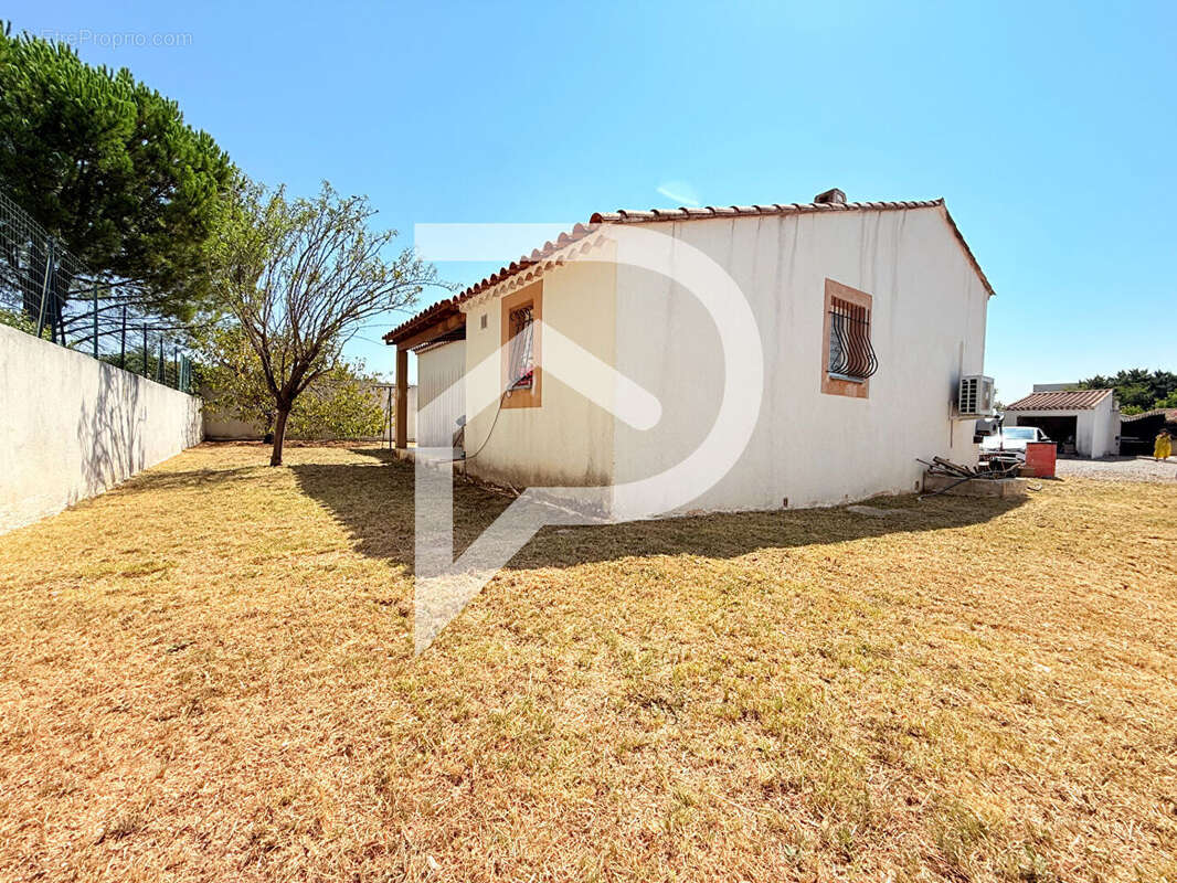 Maison de plain-pied avec piscine et studio indépendant (secteur Plan de Campagne) - photo 6