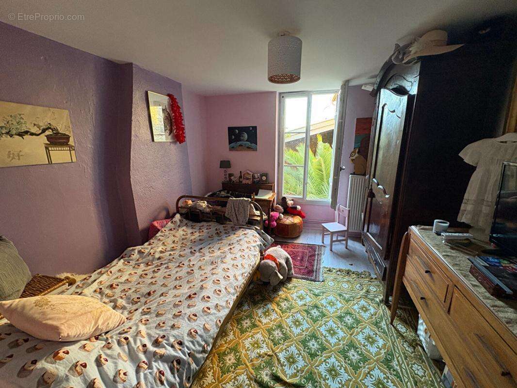 Maison à VILLEFRANCHE-DE-LONCHAT