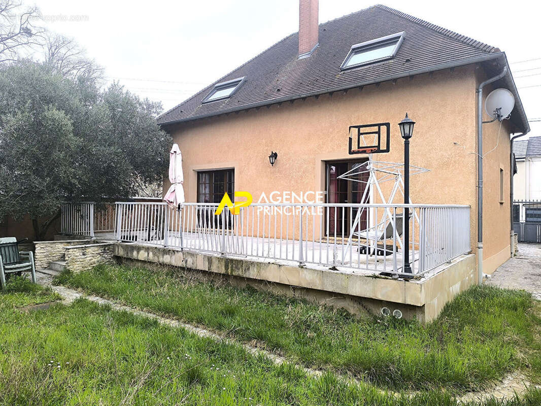Maison à BEZONS