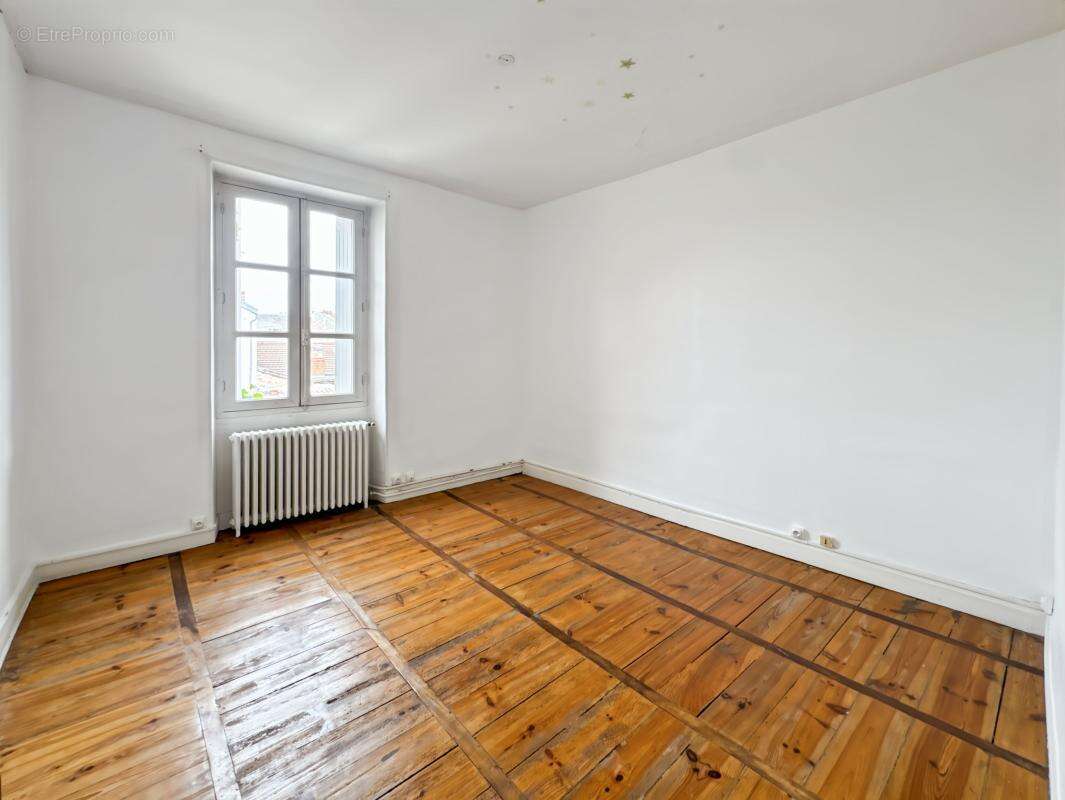 À VENDRE – Appartement de caractère de 130 m² – Centre-ville de Périgueux - photo 8