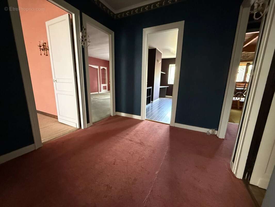 Appartement 117 m2  3 chambres une terrasse - photo 9