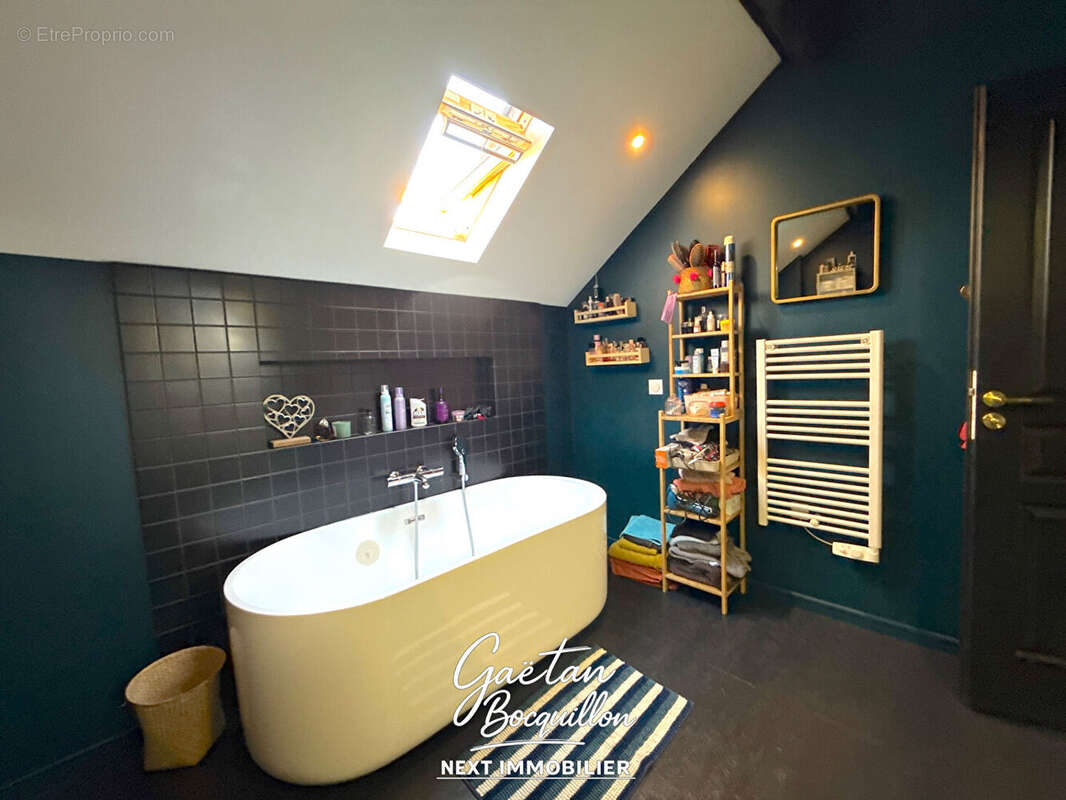 Maison à QUINCY-VOISINS