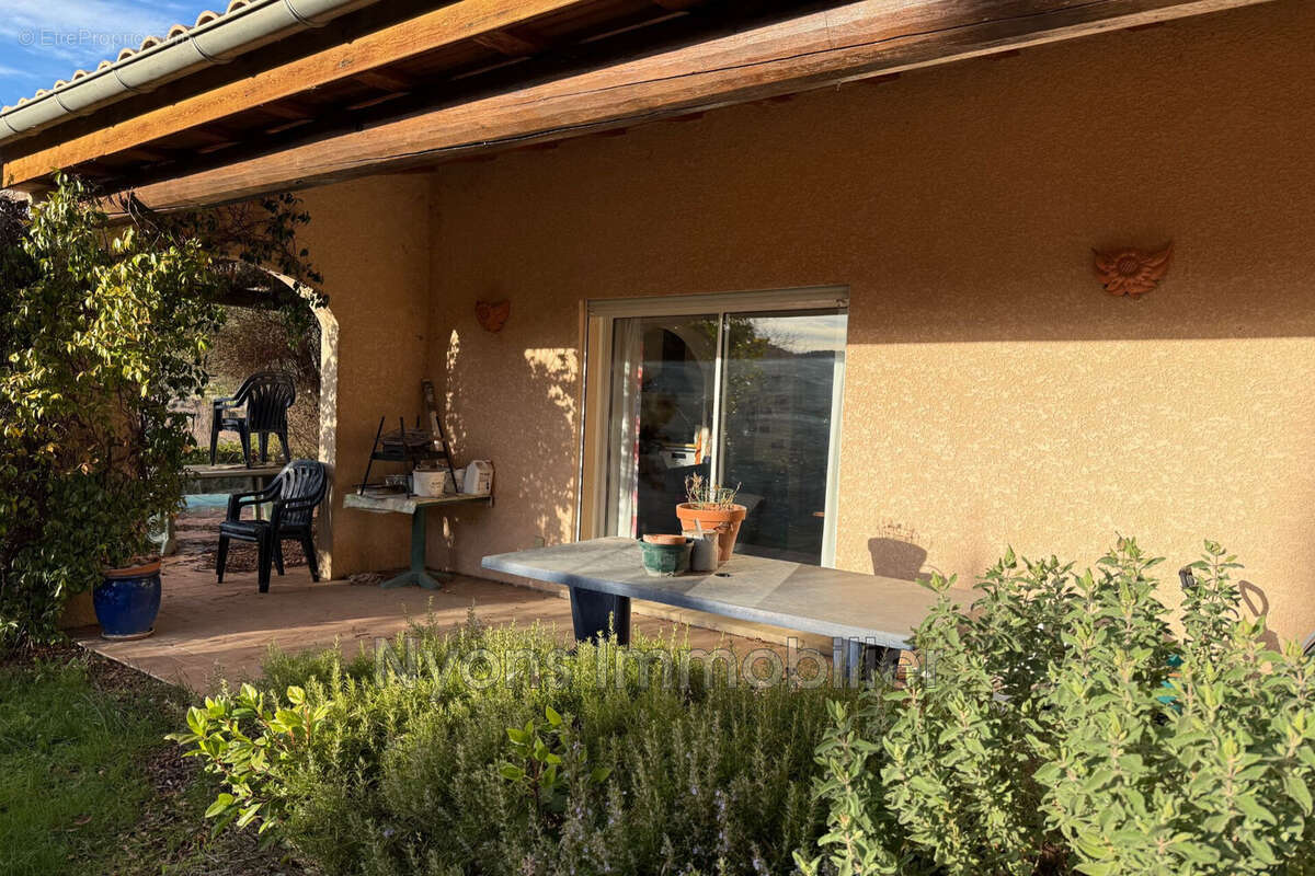 Maison à BUIS-LES-BARONNIES