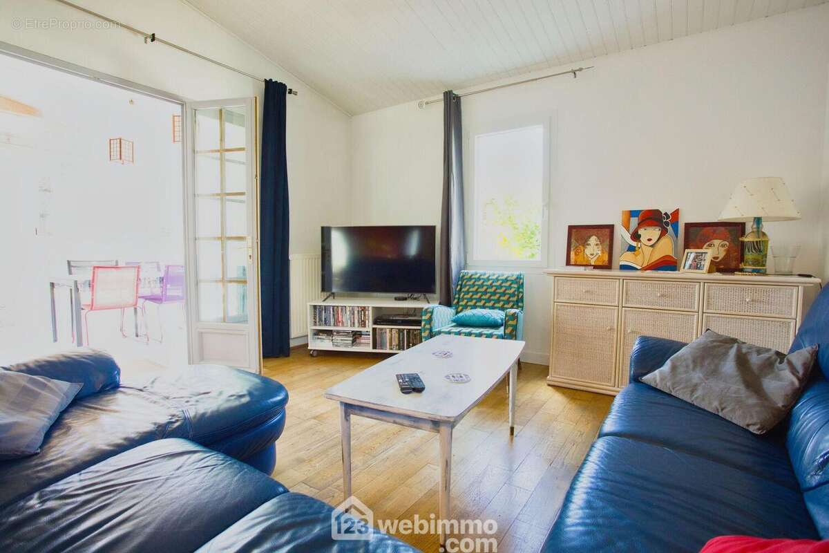 Maison à DOMPIERRE-SUR-MER