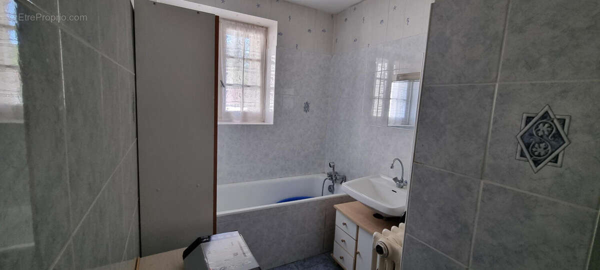 20250410_103751 - Maison à SAINT-PARDOUX-LA-RIVIERE