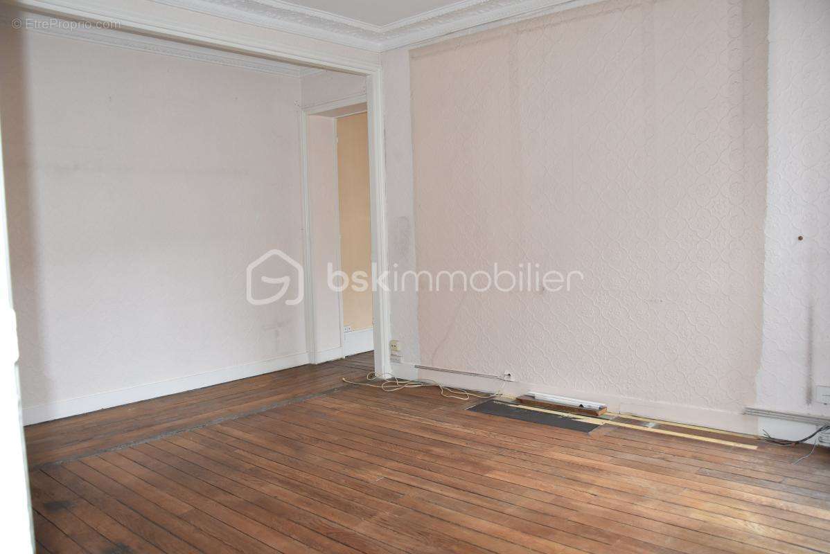 Appartement à PARIS-15E