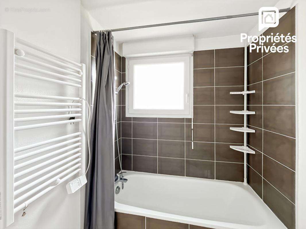 Appartement T3 centre Saint-André-de-Cubzac, aucun travaux , 2 places de parking - photo 9
