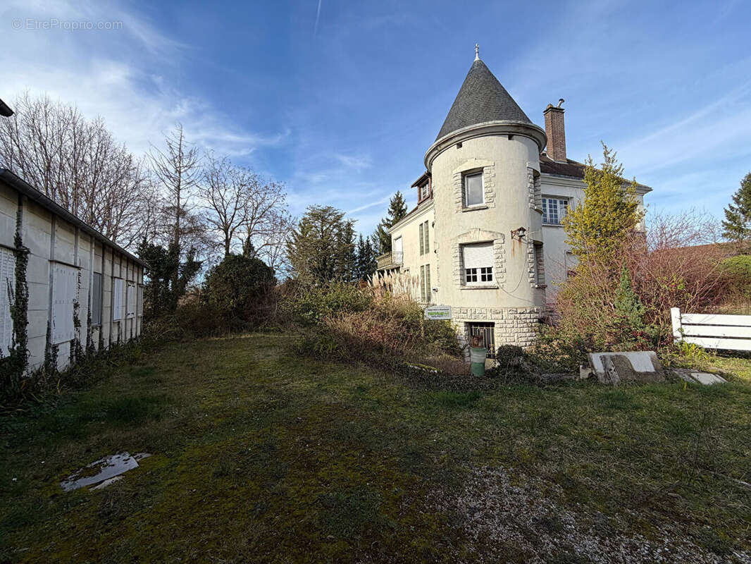 Maison à SAINT-ANDRE-LES-VERGERS