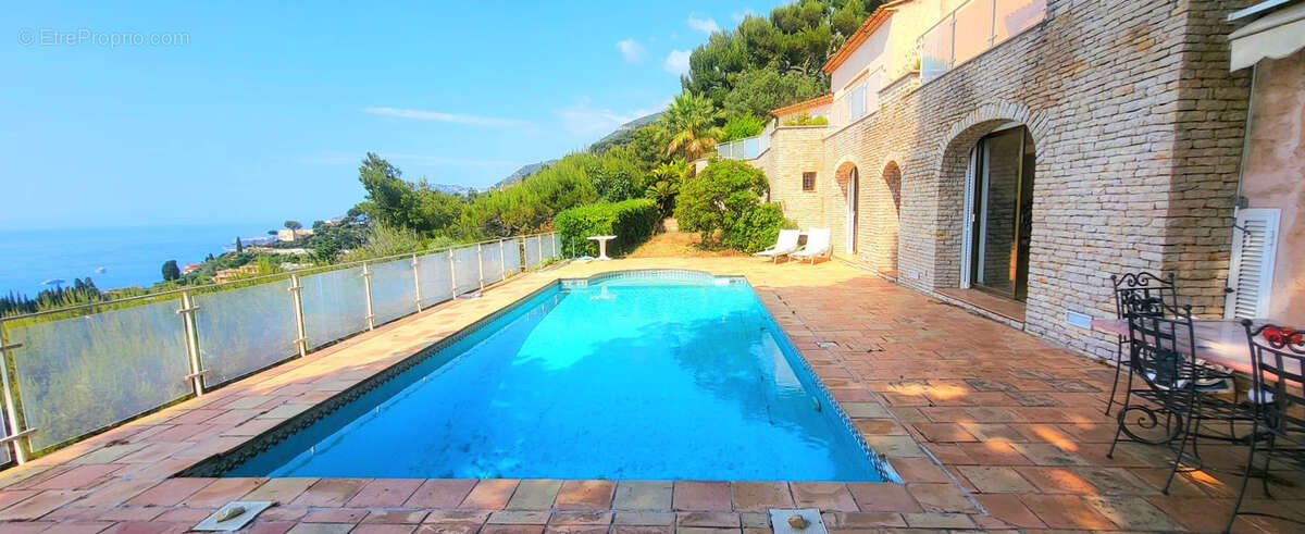 Maison à ROQUEBRUNE-CAP-MARTIN